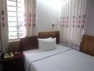 New Day Hotel Nha Trang 2*,