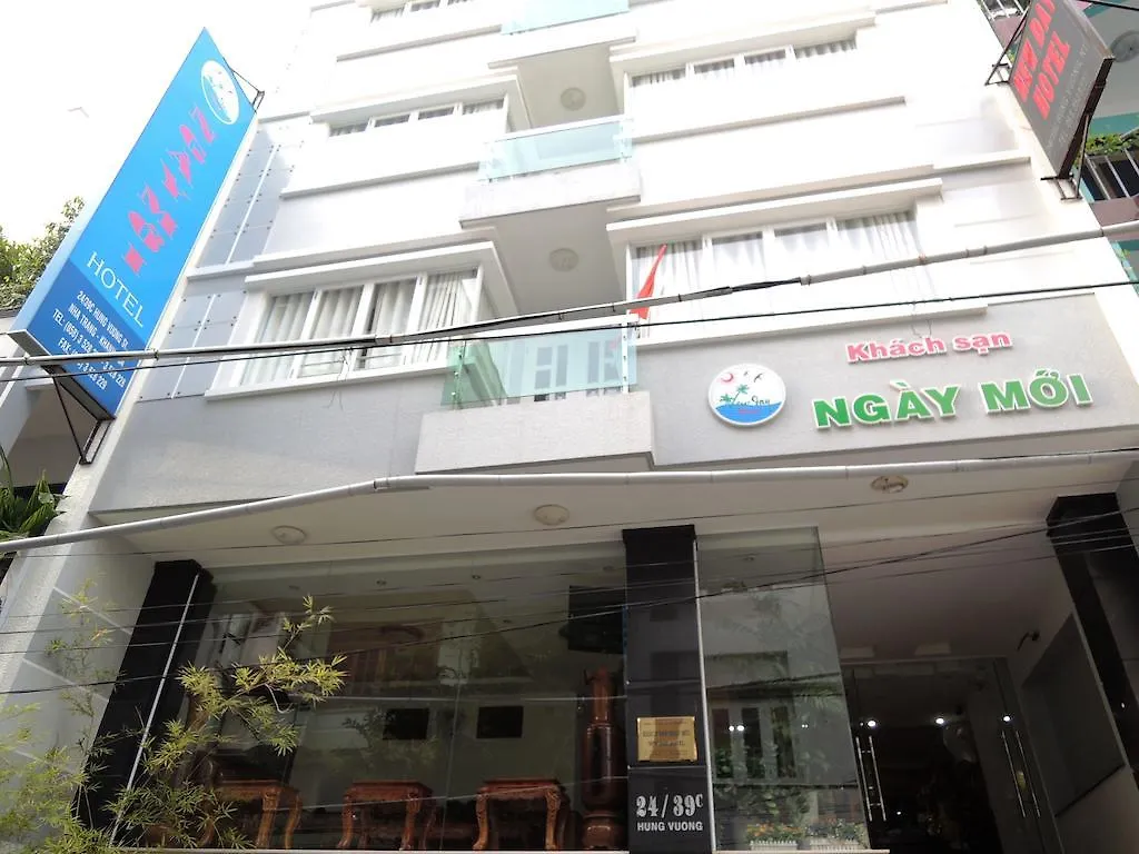 **  New Day Hotel Nha Trang Vietnám